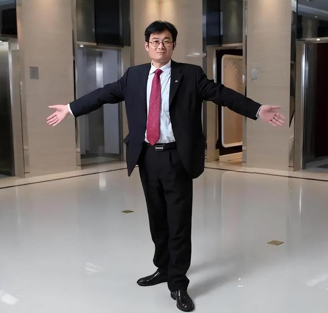 蘇州富豪王友林 高考落榜者的逆襲，與他的堅(jiān)守之道